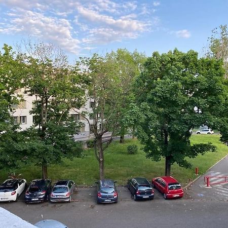 Joli Appartement Proche Metro Lyon Kültér fotó