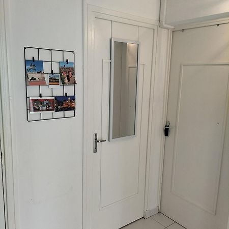 Joli Appartement Proche Metro Lyon Kültér fotó